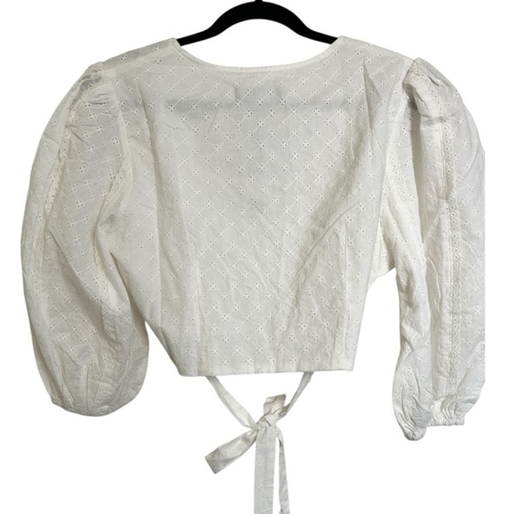 NWT-MINKPINK Lola Wrap Blouse in White Size Large - Picture 6 of 13